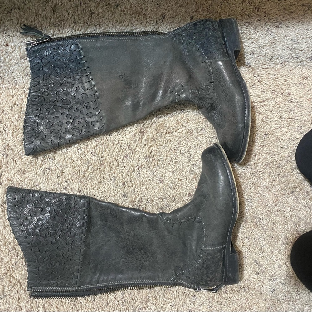 Corral Boots 7.5